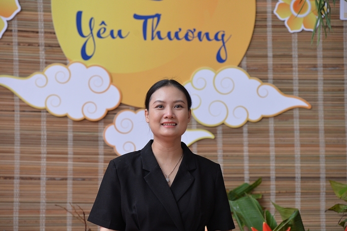 Đấu giá tranh gây quỹ ủng hộ học sinh khuyết tật, có hoàn cảnh khó khăn