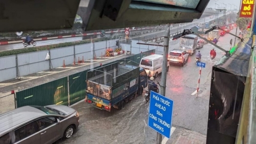 Dự báo thời tiết ngày 28/9/2023: Hà Nội mưa dông, cục bộ có mưa to