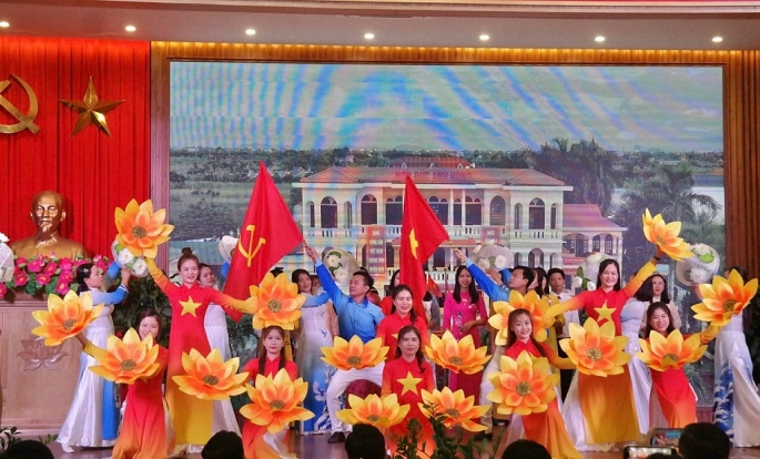 Nhiều phần thi hấp dẫn, sôi động trong Hội thi Bí thư Chi bộ giỏi quận Đồ Sơn 2023 Nhiều phần thi hấp dẫn, sôi động trong Hội thi Bí thư Chi bộ giỏi quận Đồ Sơn 2023