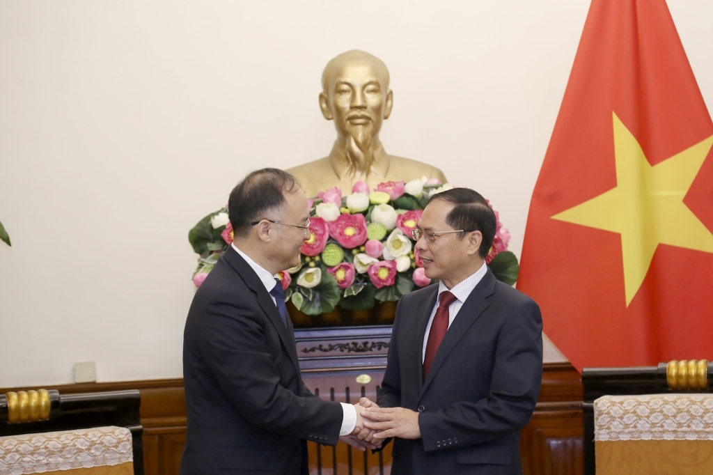 Trung Quốc sẵn sàng cùng Việt Nam tăng cường tiếp xúc cấp cao và các cấp