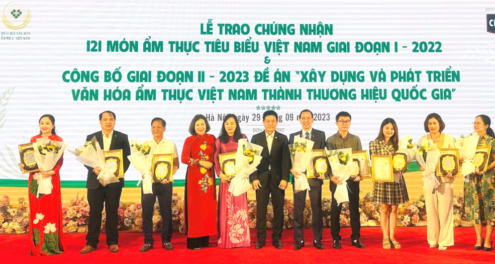 Xây dựng và phát triển Văn hoá Ẩm thực Việt Nam thành thương hiệu quốc gia