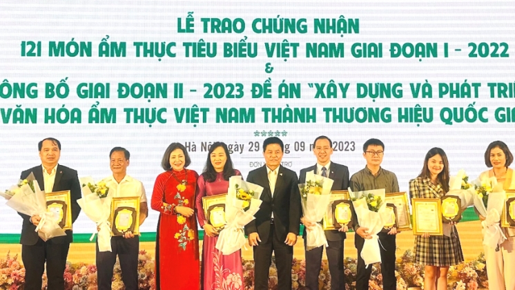 Xây dựng và phát triển Văn hoá Ẩm thực Việt Nam thành thương hiệu quốc gia