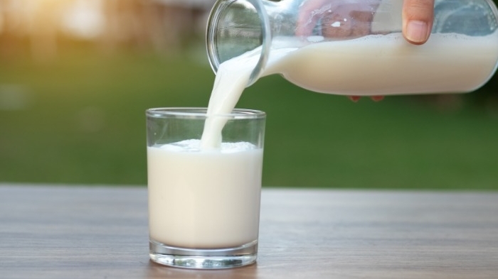 Điều gì xảy ra với cơ thể nếu bạn uống sữa hàng ngày?