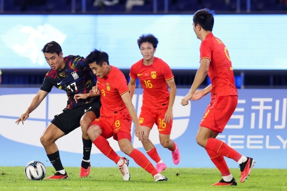 Olympic Trung Quốc dừng bước ở tứ kết Bóng đá nam ASIAD 19. (Ảnh: Getty). 