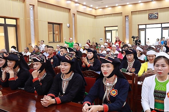 Hà Nội: Tôn vinh những đóng góp tích cực của phụ nữ DTTS