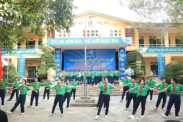 Hà Nội chung tay thúc đẩy bình đẳng giới, xây dựng môi trường an toàn, thân thiện với trẻ em gái. Ảnh: H. L