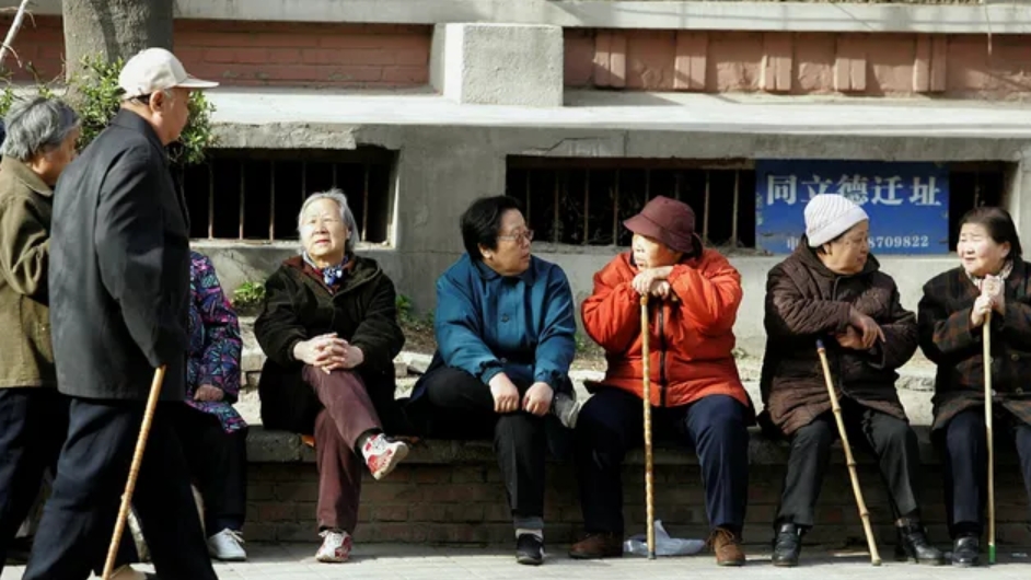 Dân số già trên toàn cầu sẽ tăng gấp 2 lần vào năm 2050
