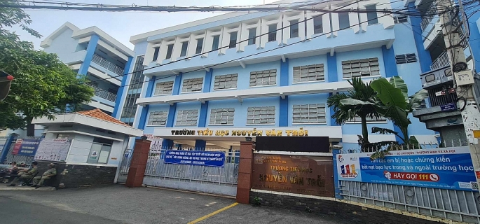 Trường Tiểu học Nguyễn Văn Trỗi (quận Tân Bình, TP.HCM), nơi xảy ra sự việc Ảnh: Văn Dũng