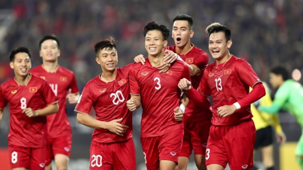 Đội tuyển Việt Nam bị trừ điểm trên bảng xếp hạng FIFA sau trận thua Trung Quốc