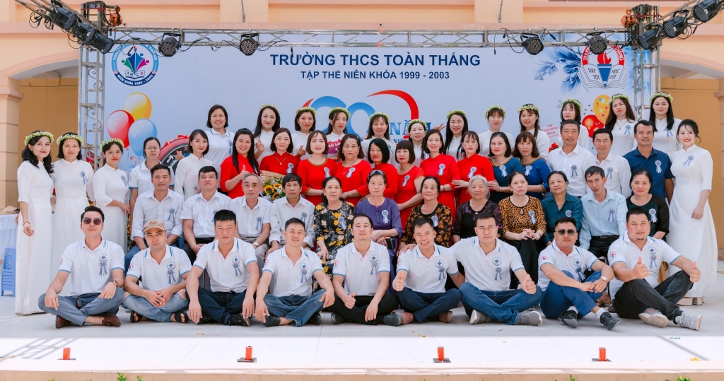 THCS Toàn Thắng - Thanh xuân tươi đẹp của chúng tôi