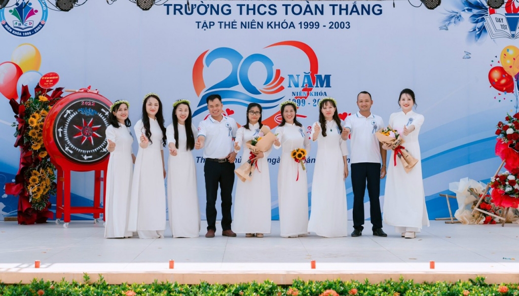 THCS Toàn Thắng - Thanh xuân tươi đẹp của chúng tôi