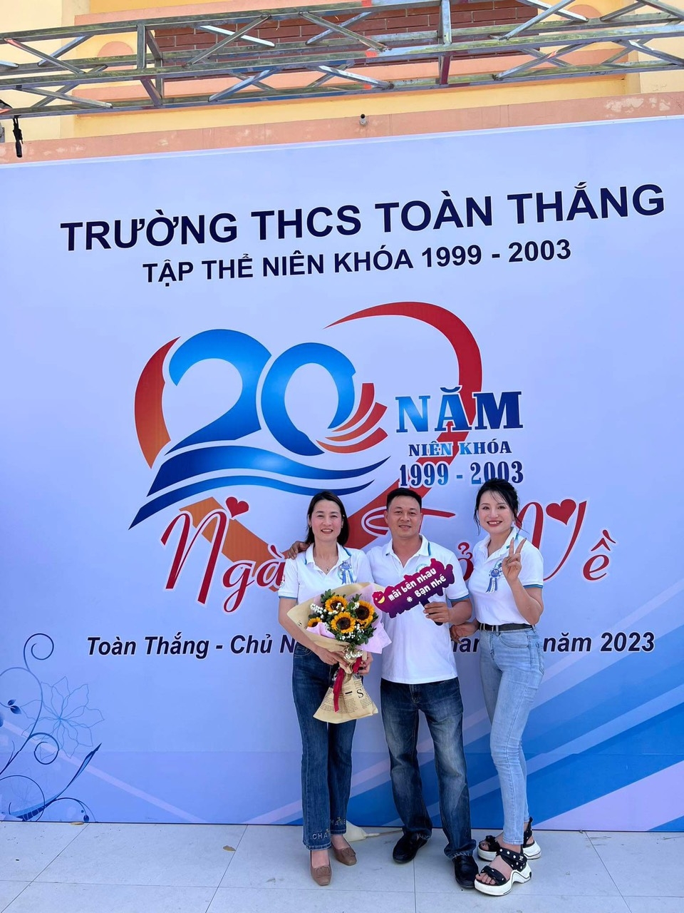 THCS Toàn Thắng - Thanh xuân tươi đẹp của chúng tôi