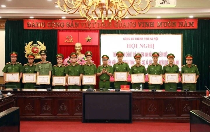 Chủ tịch UBND TP Hà Nội Trần Sỹ Thanh gửi Thư khen các đơn vị có thành tích khám phá vụ án đặc biệt nghiêm trọng