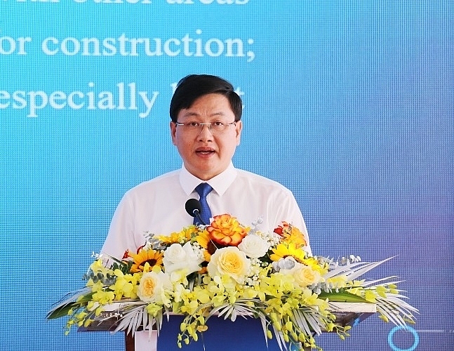 Phó Chủ tịch UBND tỉnh Thanh Hóa đánh giá cao tinh thần làm việc của UBND huyện Hoằng Hóa và các cơ quan, đơn vị (ảnh QD)