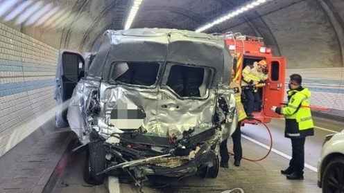 Tai nạn thảm khốc trong hầm cao tốc khiến 4 người thiệt mạng