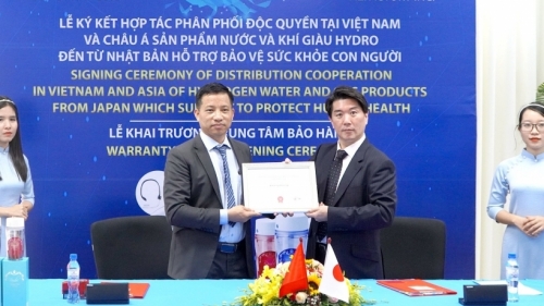 Nỗi đau mất cha bởi “tử thần” ung thư khiến giảng viên quyết tâm theo đuổi con đường bảo vệ sức khỏe cộng đồng