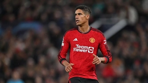 MU cân nhắc chia tay Varane