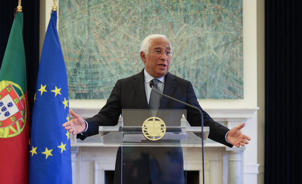 Thủ Tướng Bồ Đào Nha thông báo về quyết định từ chức