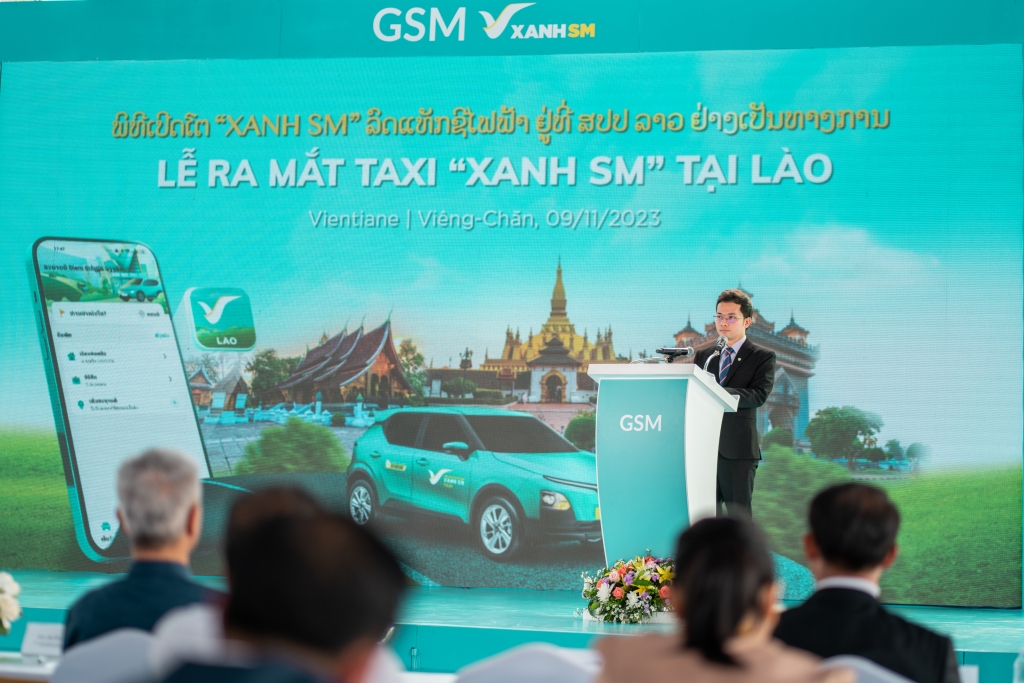 Dịch vụ taxi điện Xanh SM có mặt tại Lào