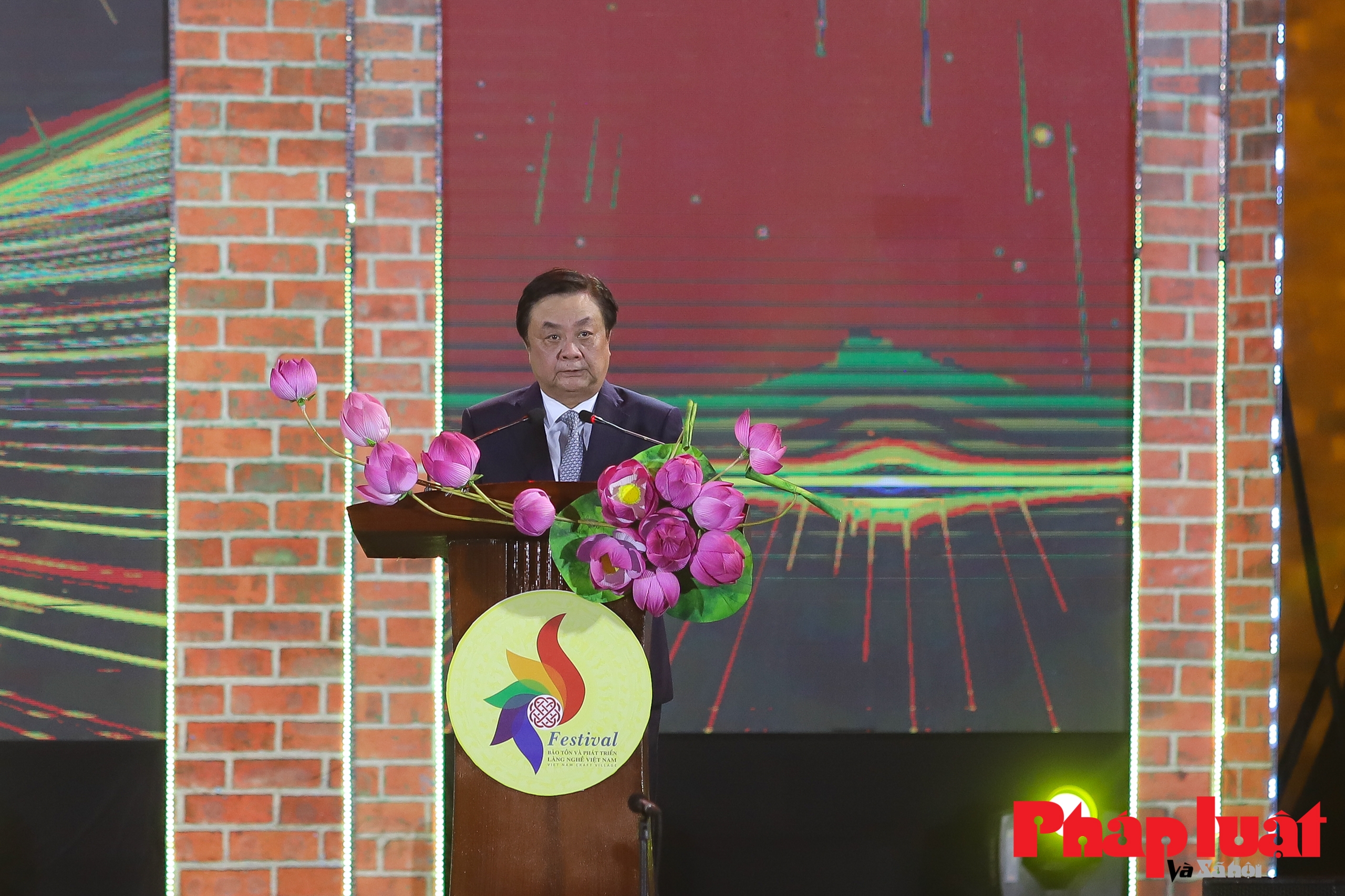 Toàn cảnh khai mạc Festival bảo tồn và phát triển làng nghề Việt Nam năm 2023