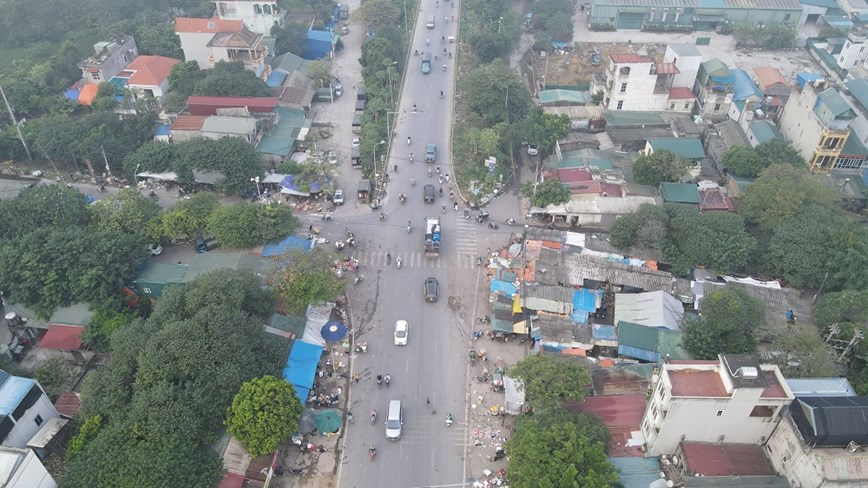 Hà Nội: Điều chỉnh giao thông điểm đen ùn tắc đầu cầu Mai Lĩnh