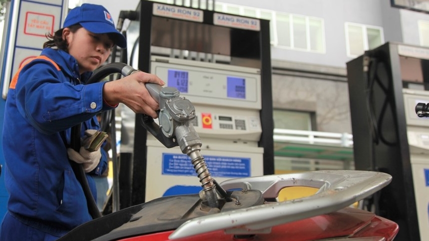 Dự báo giá xăng dầu ngày 13/11/2023: sẽ giảm cao nhất tới 700 đồng/lít