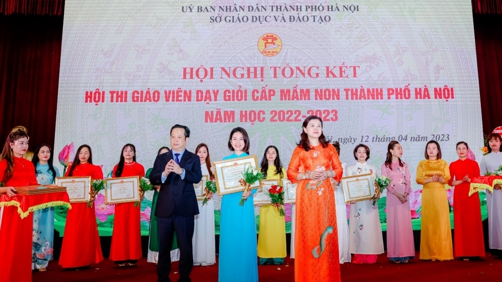Cô giáo mầm non trẻ tuổi xuất sắc của Thủ đô Hà Nội