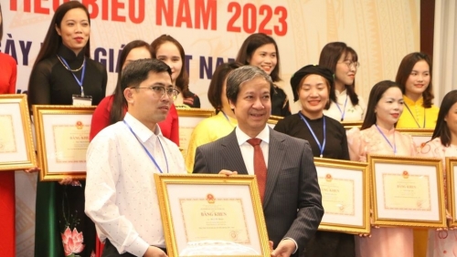 Thầy giáo mầm non duy nhất được vinh danh nhà giáo tiêu biểu toàn quốc 2023