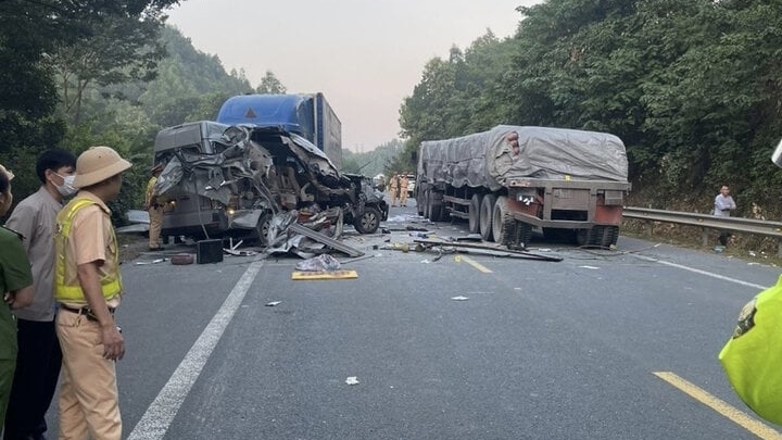 Khởi tố tài xế xe đầu kéo trong vụ tai nạn nghiêm trọng khiến 5 người chết ở Lạng Sơn