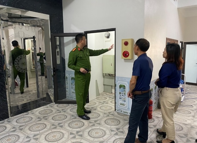 CATP Hà Nội kiểm tra, rà soát cơ sở kinh doanh nhà trọ trên địa bàn huyện Thạch Thất