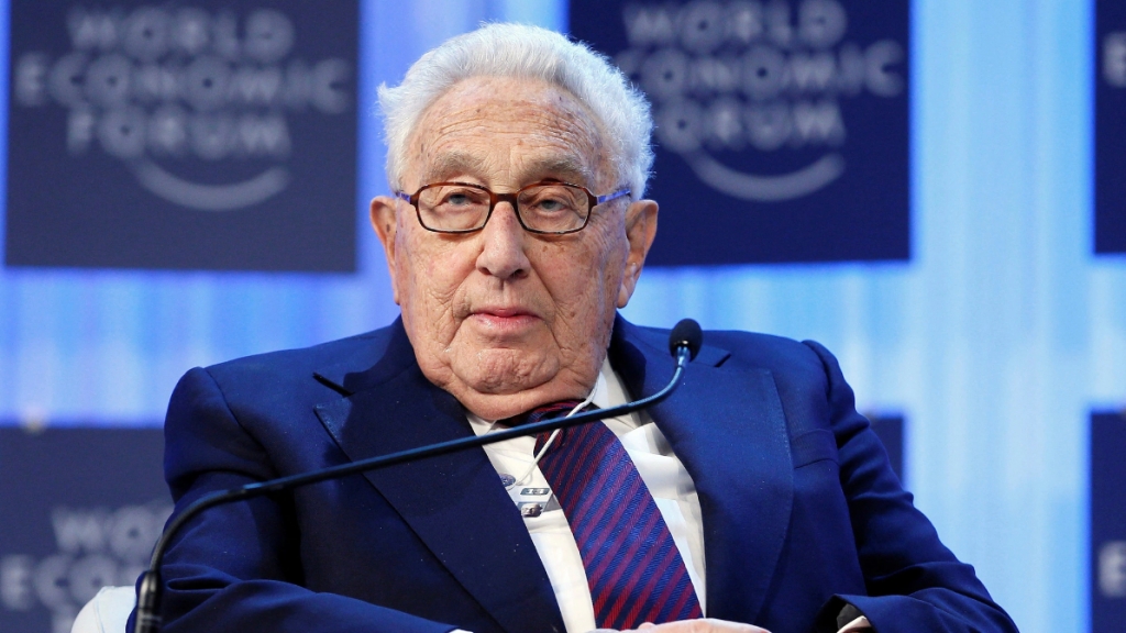 Cựu Ngoại trưởng Mỹ - Henry Kissinger qua đời ở tuổi 100