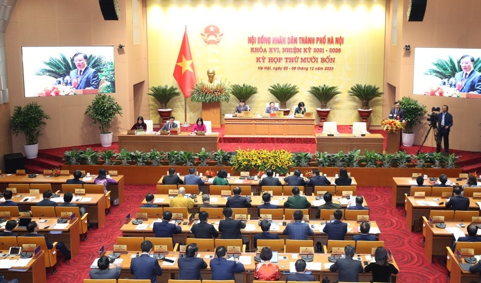 Bí thư Thành ủy Hà Nội Đinh Tiến Dũng: Nâng cao trách nhiệm, phấn đấu thực hiện thắng lợi các mục tiêu đề ra