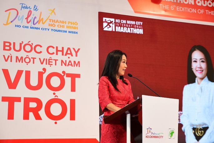 CMO Thái Minh Diễm Tú – NH Techcombank phát biểu tại lễ khai mạc 