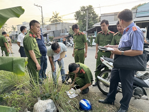 Ghen tuông, chồng xuống tay với vợ