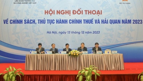 Những băn khoăn liên quan đến thủ tục hóa đơn, hoàn thuế