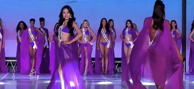 Ngọc Hằng đăng quang ngôi vị á hậu 2 Hoa hậu Liên lục địa