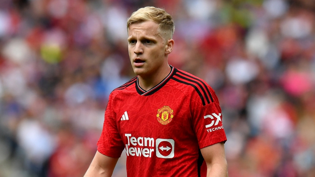 Donny van de Beek rời Man Utd ở kỳ chuyển nhượng mùa Đông