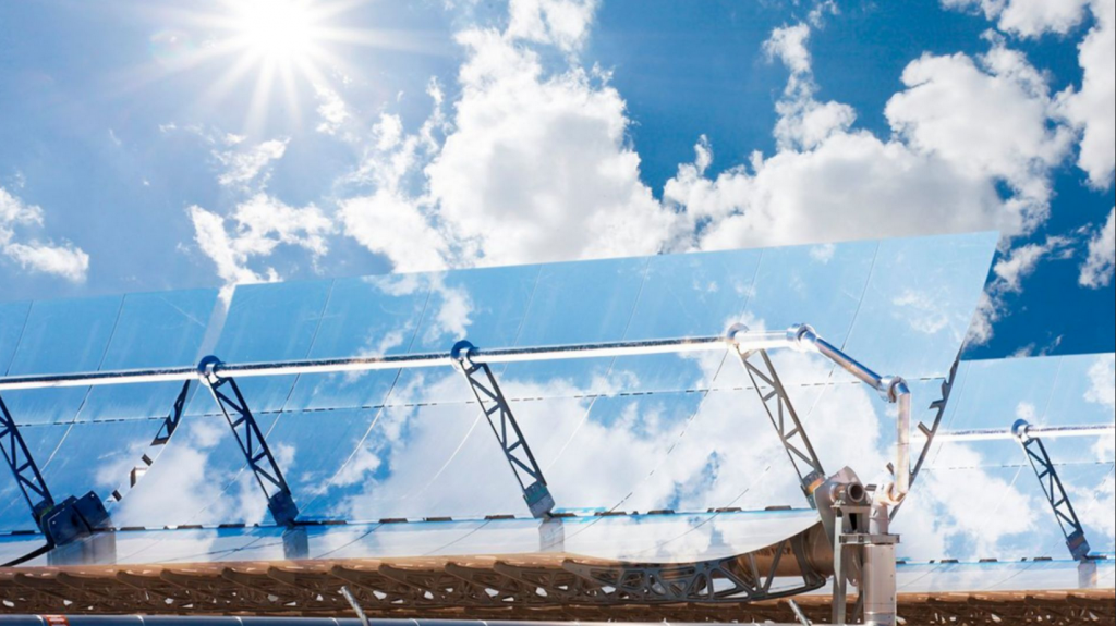 Công nghệ đột phá về sản xuất điện mặt trời bằng gương