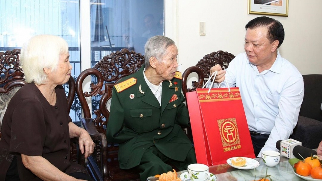 Lực lượng vũ trang Thủ đô Hà Nội được xây dựng vững mạnh toàn diện