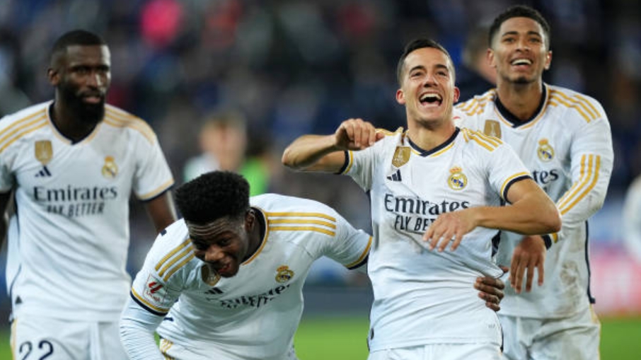 Thắng kịch tính phút bù giờ, Real Madrid vô địch lượt đi La Liga