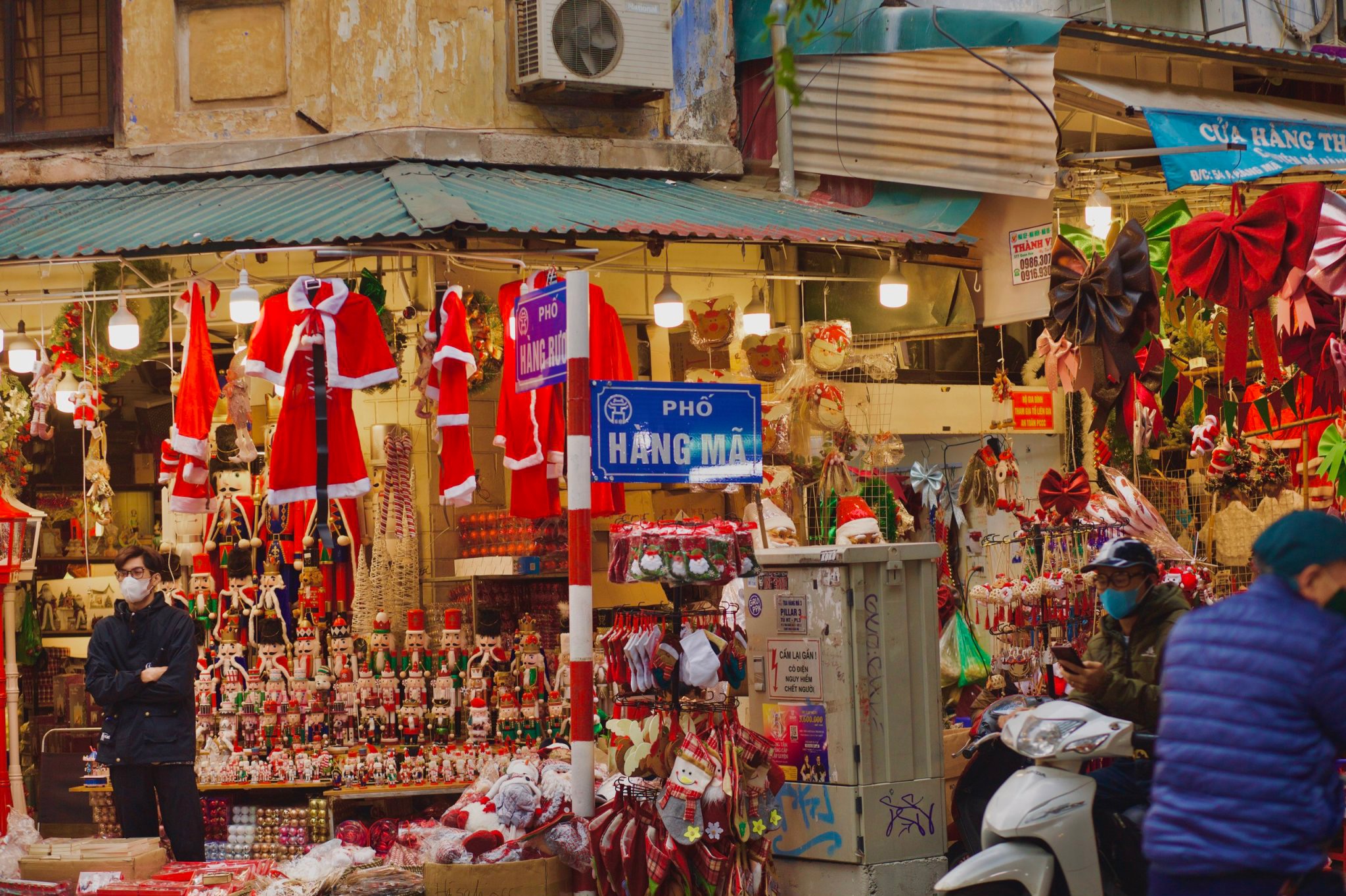 Hà Nội: Những địa điểm check in không thể bỏ lỡ trong dịp lễ Giáng sinh - Ảnh 5