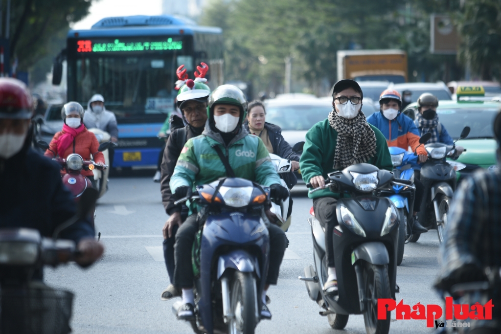 Dự báo thời tiết ngày 27/12/2023: Hà Nội sáng sớm có sương mù, ngày nắng 21-24 độ C