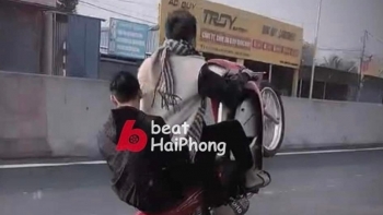 Triệu tập, xử lý 2 thanh niên ở Hải Phòng chạy xe máy 