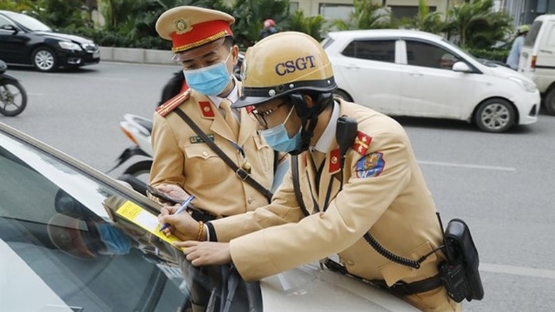 Hà Nội: xử lý hơn 1.000 trường hợp vi phạm Luật Giao thông đường bộ trong ngày 29/12