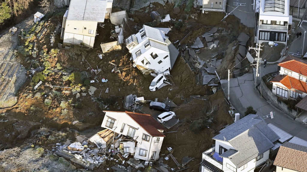 Động đất tại Nhật Bản: Số người thiệt mạng tăng, Chính phủ nỗ lực thực hiện các biện pháp cứu hộ