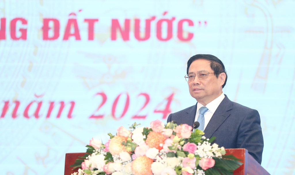 Thủ tướng Phạm Minh Chính đề nghị Bộ Văn hóa Thể thao và Du lịch xử lý dứt điểm các việc còn tồn tại kéo dài