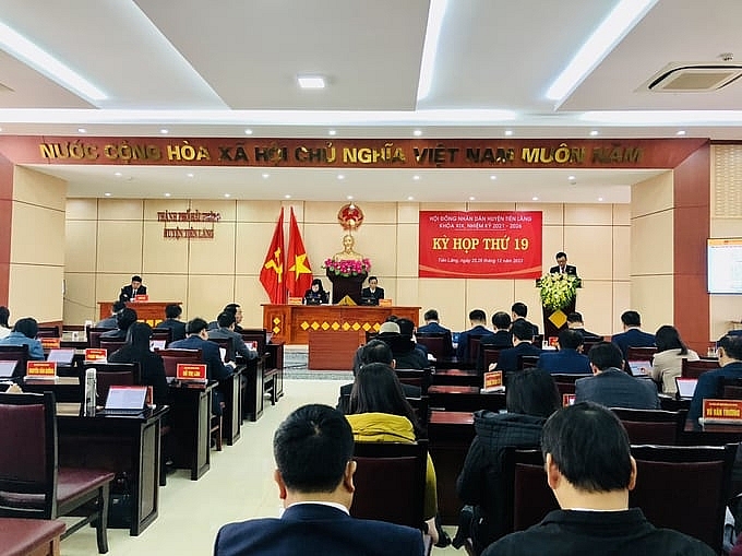 Kỳ họp thứ 19 Hội đồng nhân dân huyện Tiên Lãng, nhiệm kỳ 2021 - 2026. Ảnh: Phương Mai