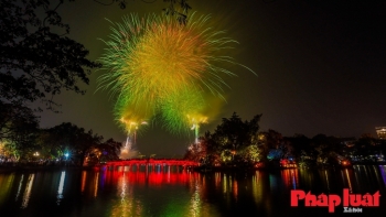 Chi tiết 30 điểm bắn pháo hoa tại Hà Nội trong đêm Giao thừa Tết Giáp Thìn 2024