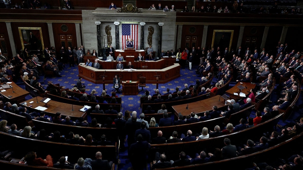 Hạ viện Mỹ thông quan dự luật ngăn chính phủ phải đóng cửa