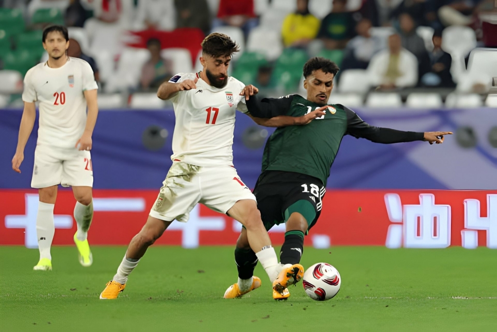 Đội tuyển Iran (áo trắng) sẽ chạm trán Syria ở vòng 1/8 Asian Cup 2024. Ảnh: AFC